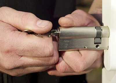 Super Locksmith Services Brockton, MA 508-657-3109 - 29-10