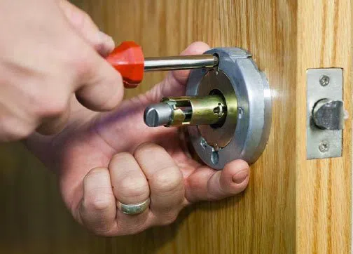 Super Locksmith Services Brockton, MA 508-657-3109 - 29-13