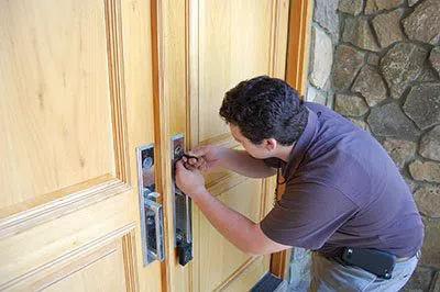 Super Locksmith Services Brockton, MA 508-657-3109 Super Locksmith Services Brockton, MA 508-657-3109 - 29-16